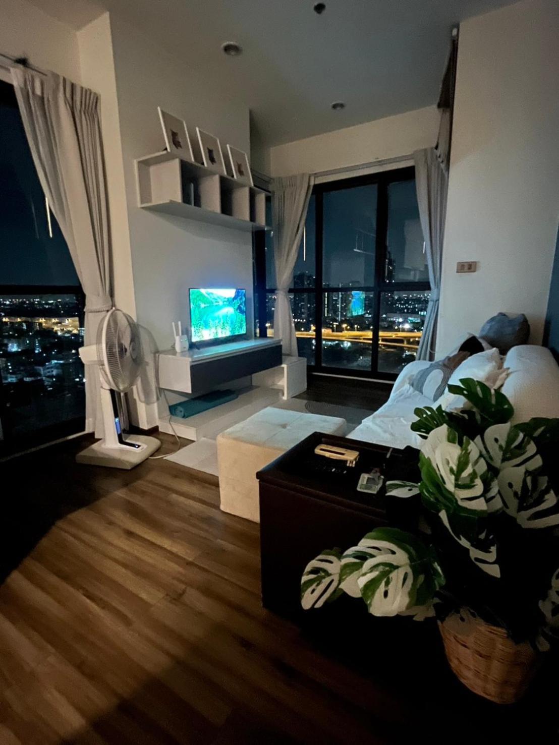 Apartment Next To Phrakanong Bts Wyne Sukhumvit 방콕 외부 사진